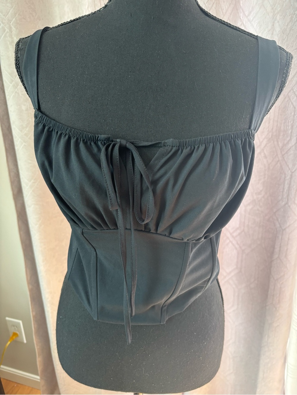 Kendall & Kylie Black Corset Crop Top Ruched Bust Smocked Back Size Small